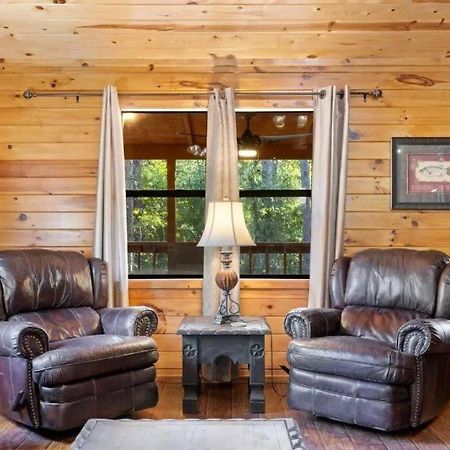 Misty Moonlight, Sleeps 4, Mountain Cabin Apartment Broken Bow Luaran gambar