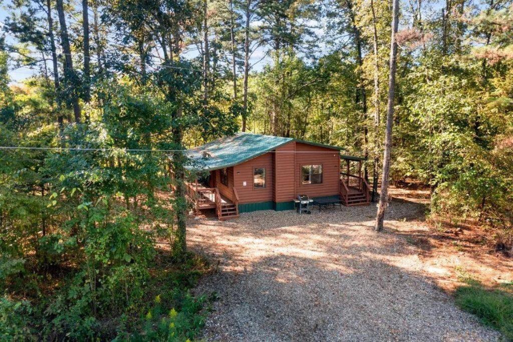 Misty Moonlight, Sleeps 4, Mountain Cabin Apartment Broken Bow Luaran gambar